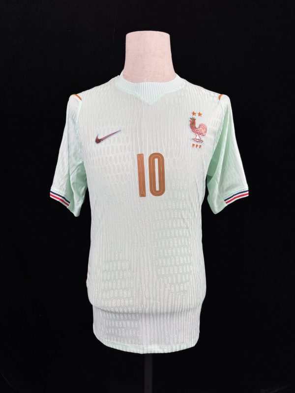 France No.10 Football Shirt – French National Team